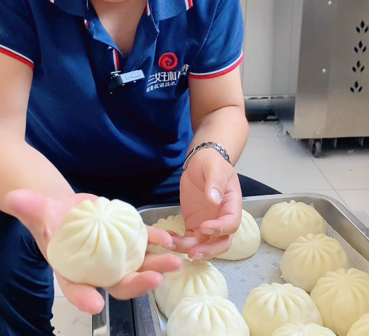 仿手工包子機+風(fēng)冷速凍，6招搞定完美速凍包子